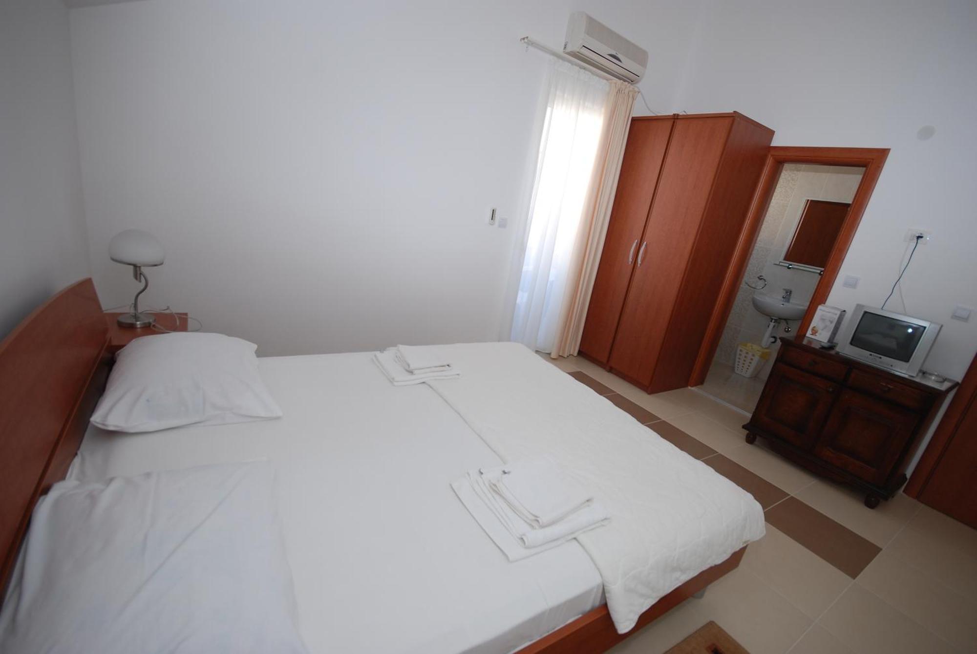 Pansion Anita Budva Quarto foto
